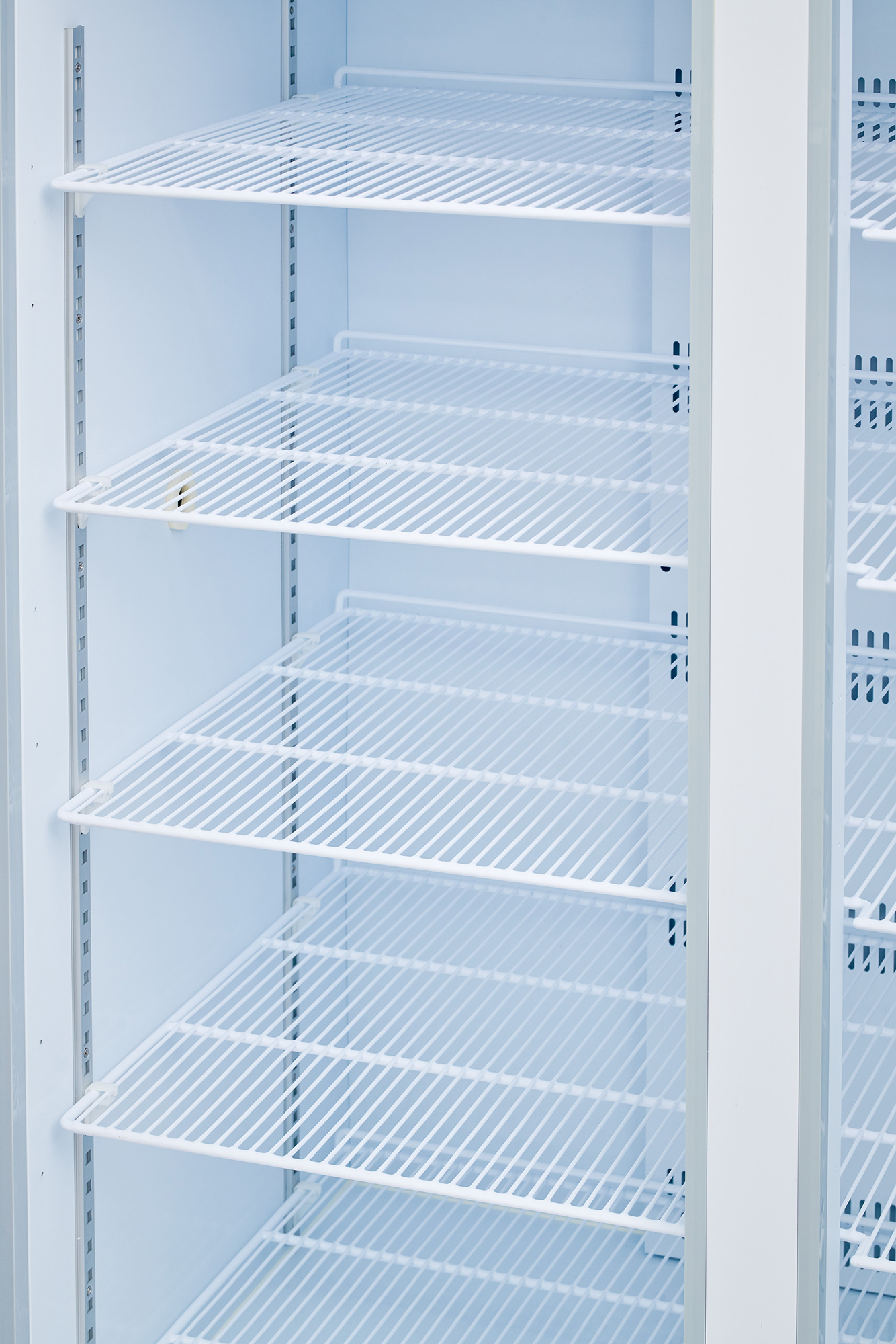 Pinnacle Refrigerator 1150L - Image 8